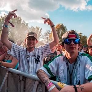 Meet your Posher, Sam